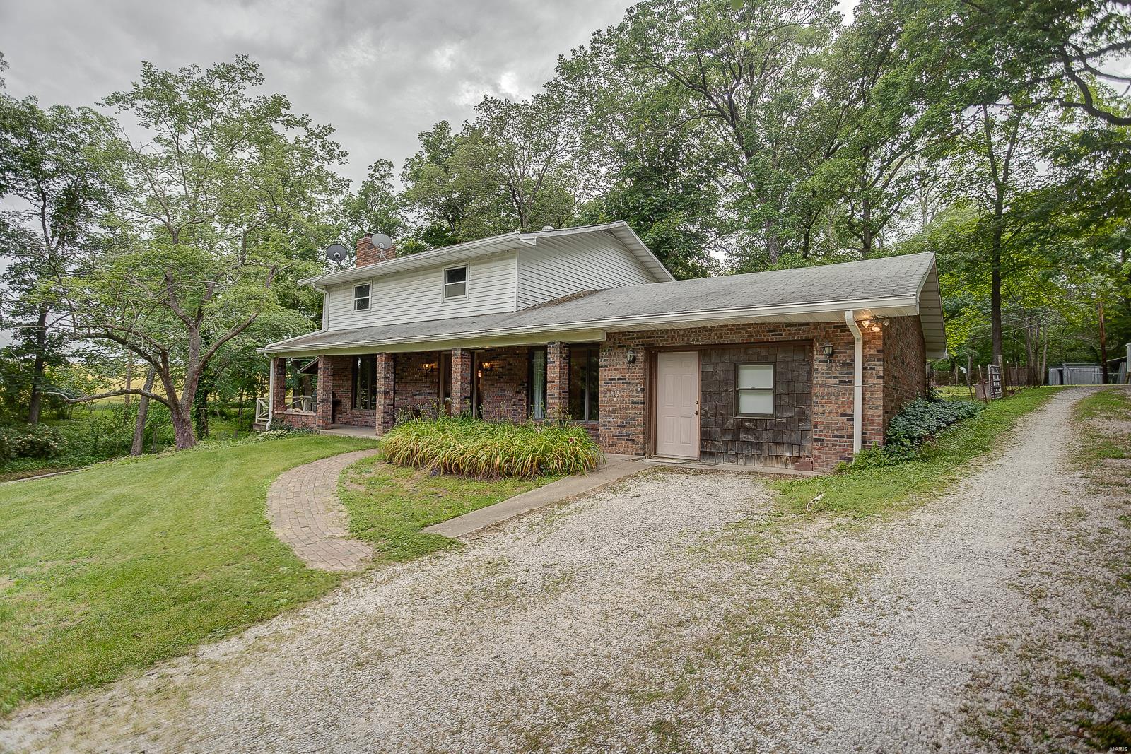 5079 J Road Waterloo, IL 62298 - Photo 7 of 58