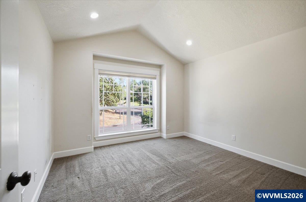 3706 Illahe Hill Road South Salem, OR 97302 - Photo 41 of 46