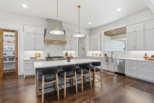 $885,000 | 220 Greene Road, Weatherford, TX 76087