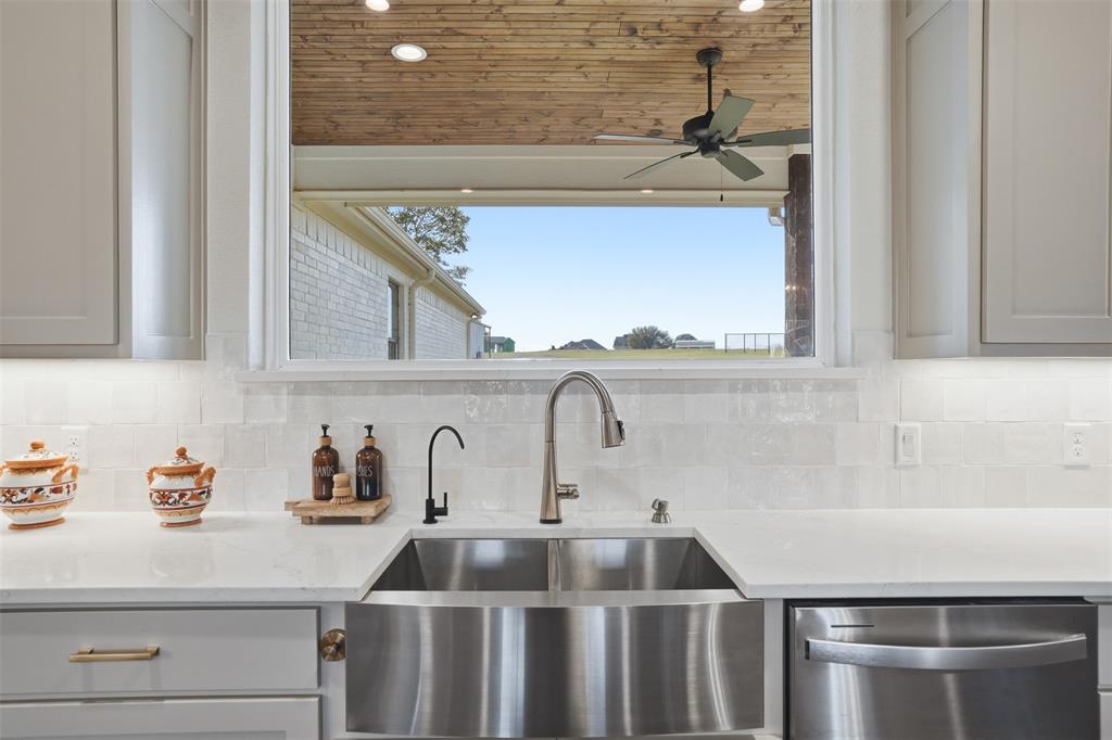 220 Greene Road Weatherford, TX 76087 - Photo 18 of 39 Views from every window!