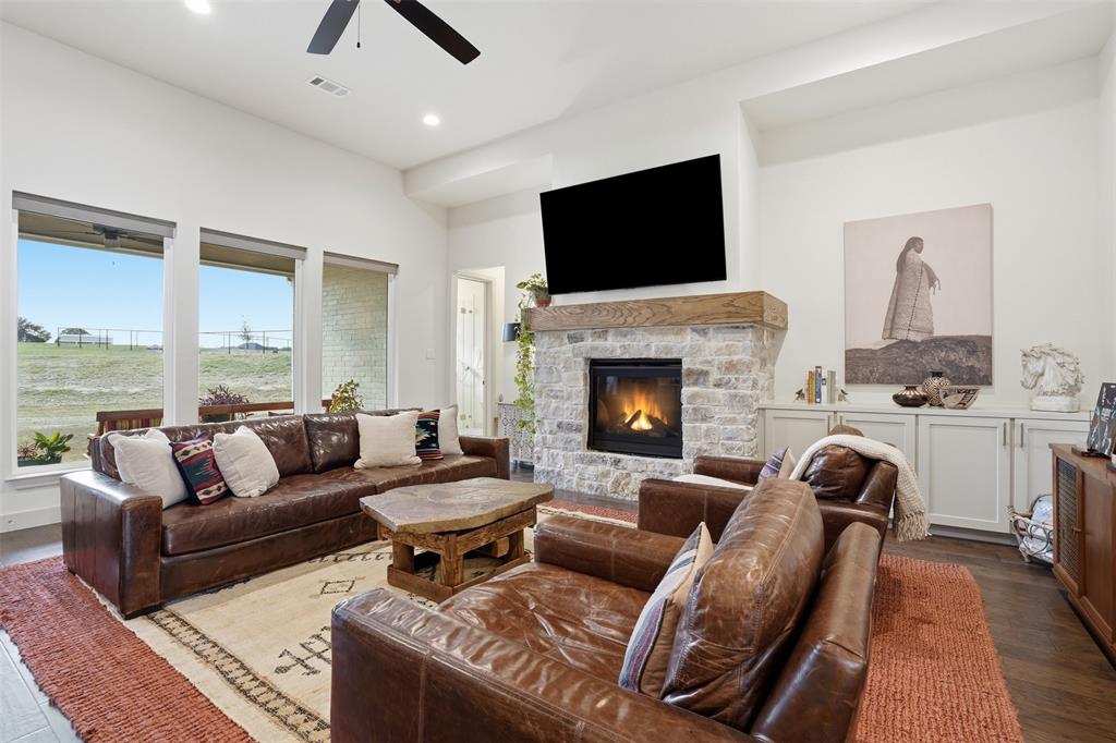 220 Greene Road Weatherford, TX 76087 - Photo 2 of 39