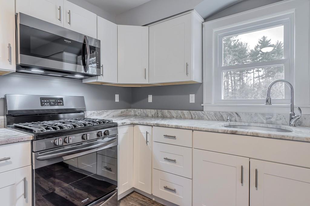 88 Long Pond Road Tyngsborough, MA 01879 - Photo 15 of 35 Gallery Image 15