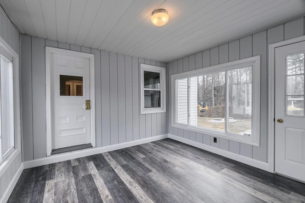 88 Long Pond Road Tyngsborough, MA 01879 - Photo 9 of 35 Gallery Image 9