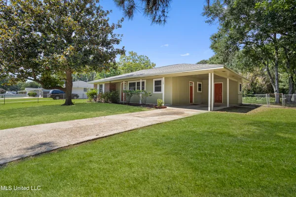 $229,900 | 148 Lafayette Circle, Ocean Springs, MS 39564