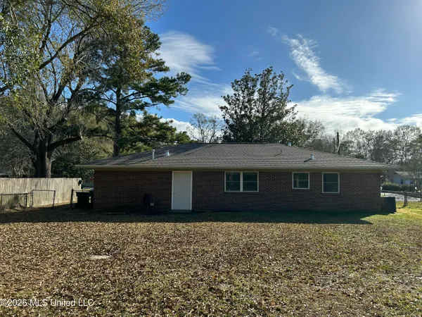 $229,900 | 148 Lafayette Circle, Ocean Springs, MS 39564
