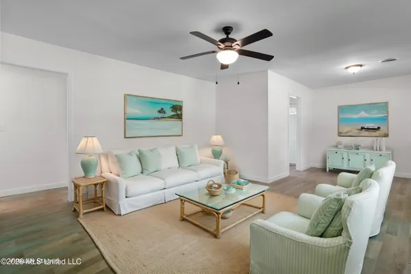$229,900 | 148 Lafayette Circle, Ocean Springs, MS 39564