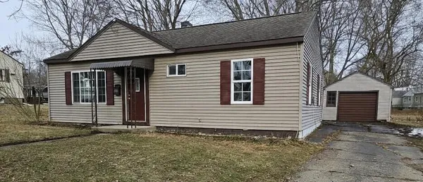 $109,900 | 1018 Burr Oak Street, Albion, MI 49224