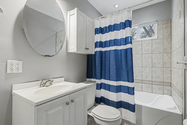 $109,900 | 1018 Burr Oak Street, Albion, MI 49224