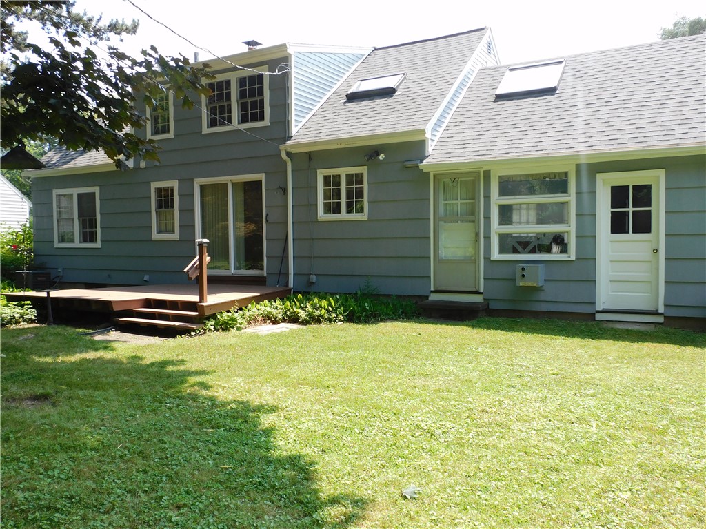 30 Deville Drive Greece, NY 14612 - Photo 18 of 46