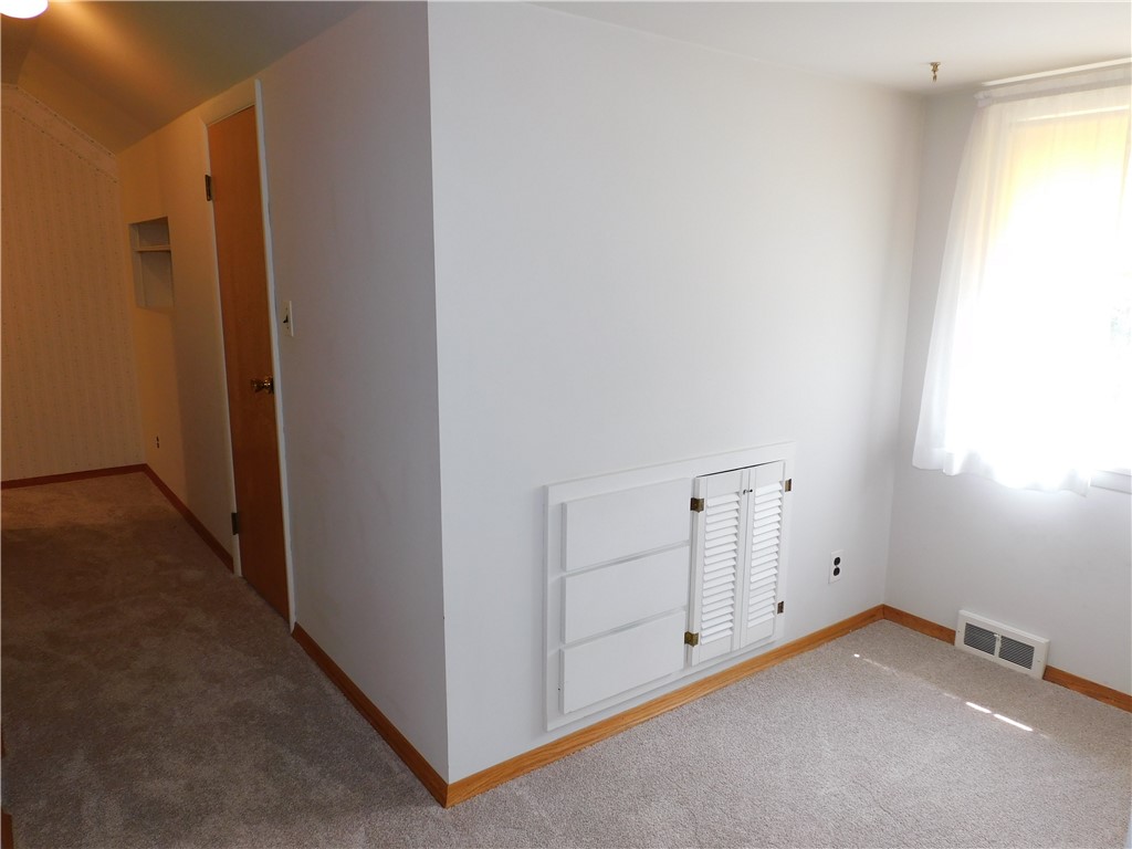 30 Deville Drive Greece, NY 14612 - Photo 34 of 46