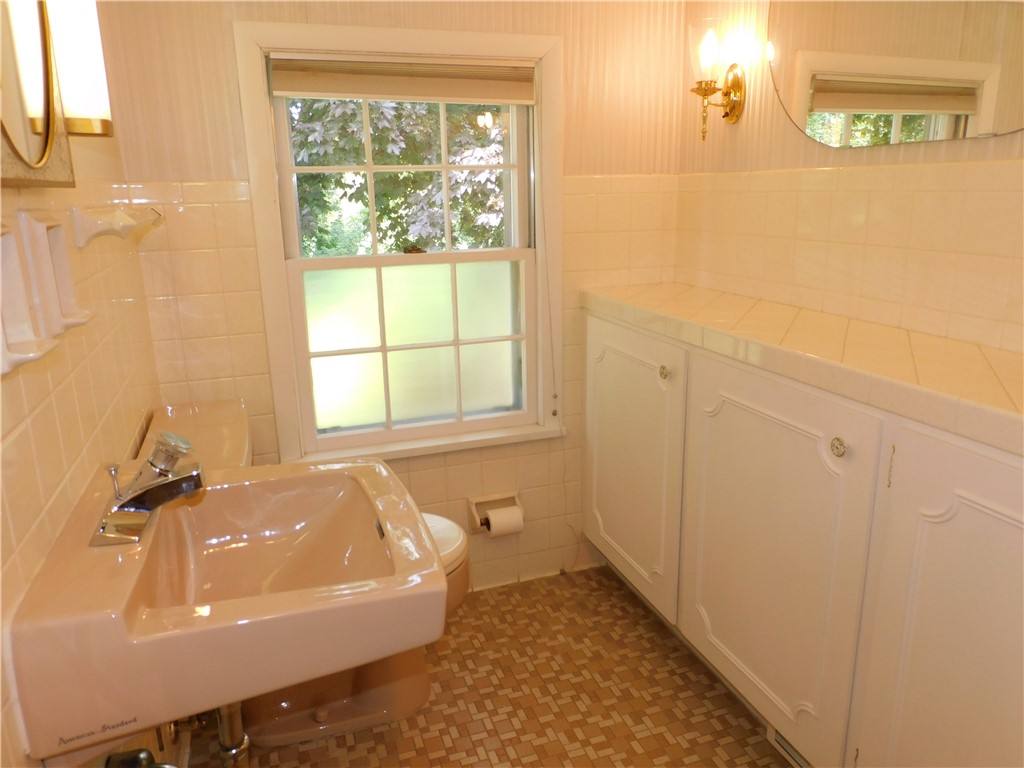 30 Deville Drive Greece, NY 14612 - Photo 37 of 46