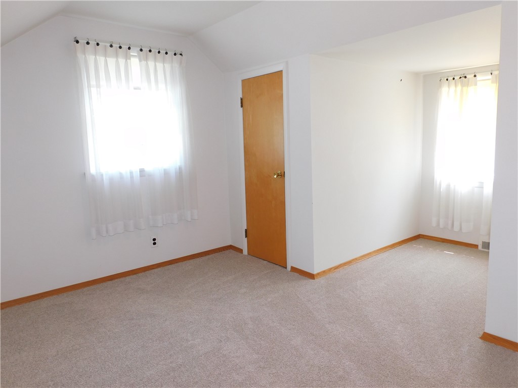 30 Deville Drive Greece, NY 14612 - Photo 39 of 46