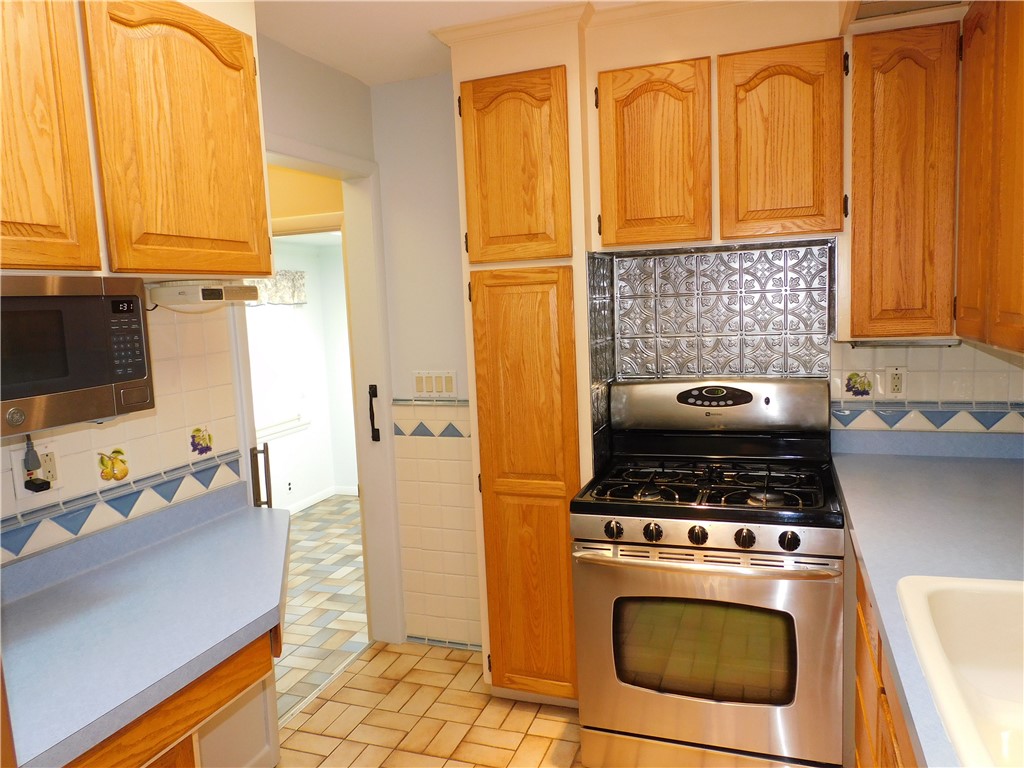 30 Deville Drive Greece, NY 14612 - Photo 41 of 46