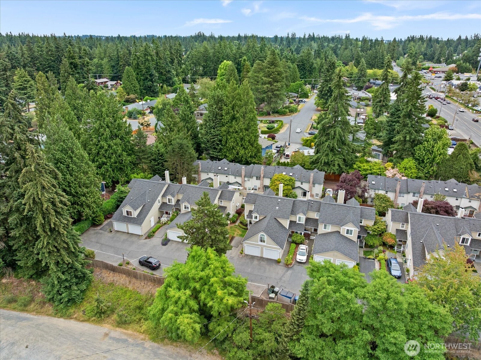 7823 196th Street Southwest, Unit A Edmonds, WA 98026 - Photo 34 of 37