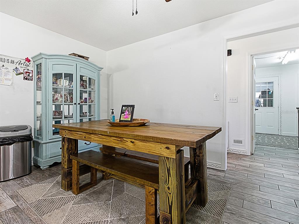 5329 Twin Palms Road Fruitland Park, FL 34731 - Photo 12 of 60