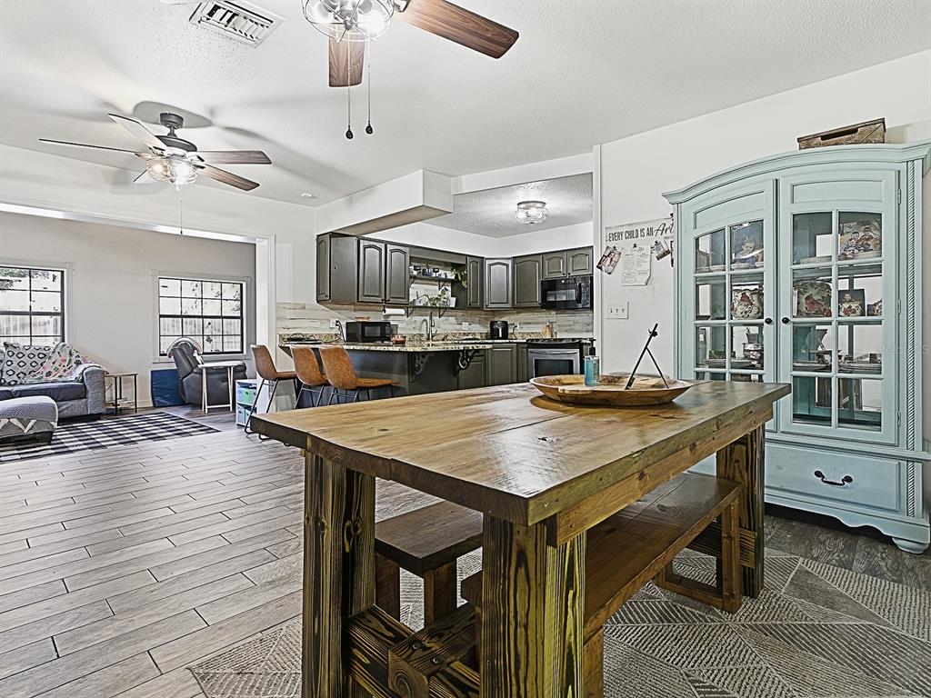 5329 Twin Palms Road Fruitland Park, FL 34731 - Photo 13 of 60