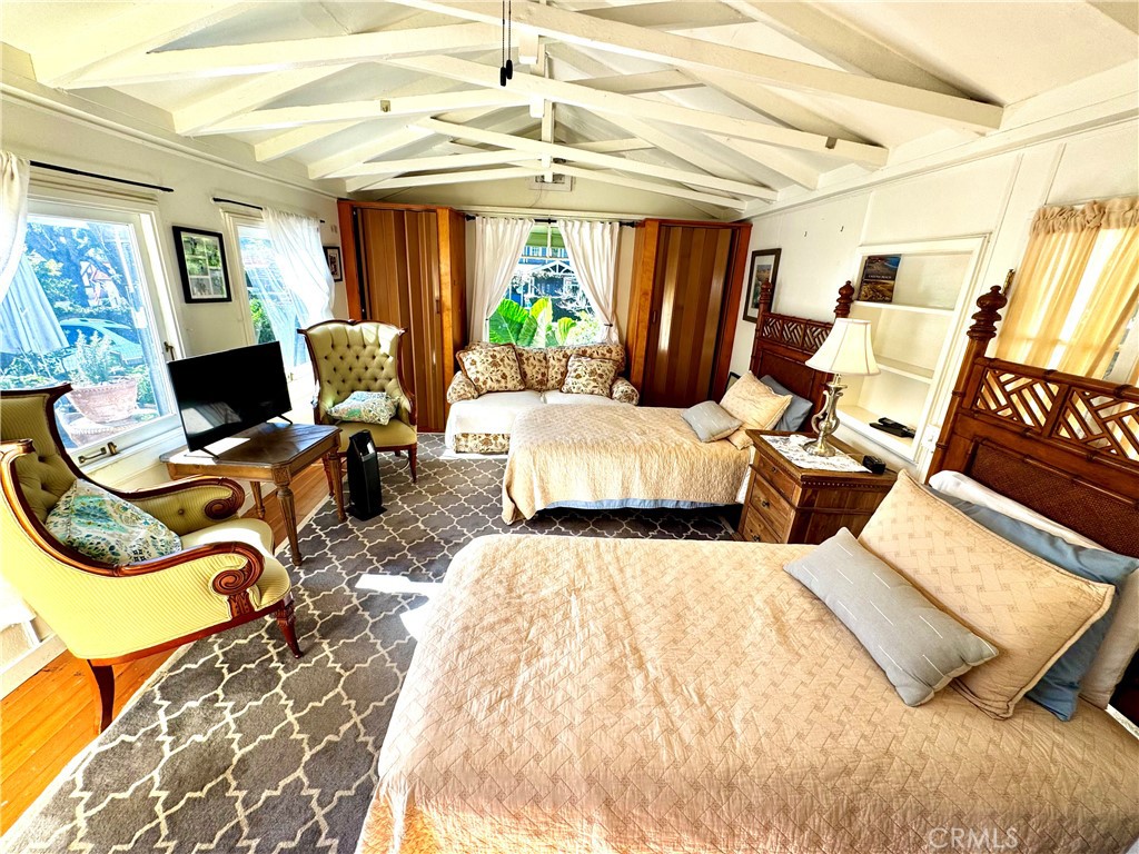 455 Myrtle Street Laguna Beach, CA 92651 - Photo 3 of 9 a view of a livingroom with furniture and a large window