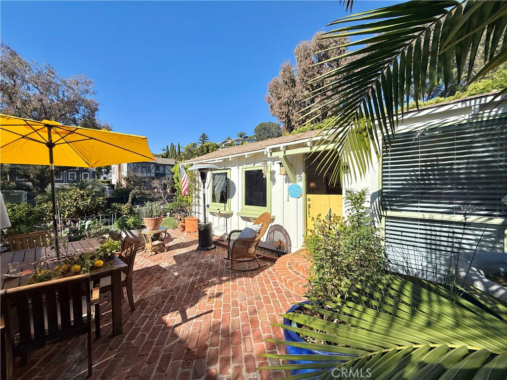 455 Myrtle Street Laguna Beach, CA 92651 - Photo 6 of 9 a view of outdoor space yard and patio