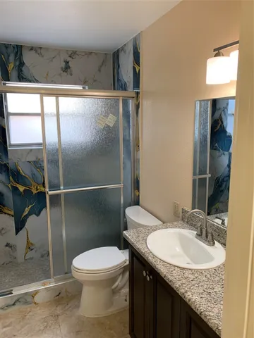 $2,000 | 5736 West Airport Boulevard, Houston, TX 77035