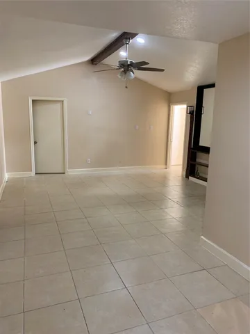 $2,000 | 5736 West Airport Boulevard, Houston, TX 77035