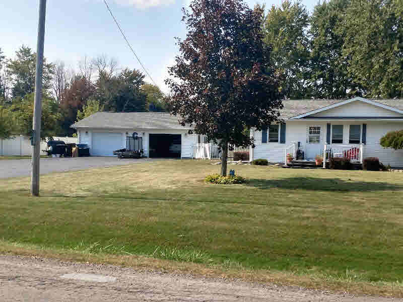 2440 4 Mile Road Kawkawlin, MI 48631 - Photo 1 of 25
