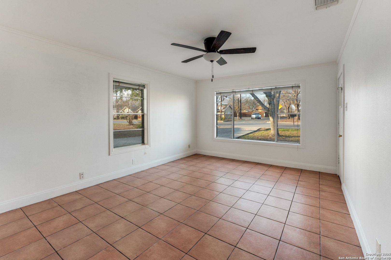 1005 East Blanco Road Boerne, TX 78006 - Photo 6 of 38