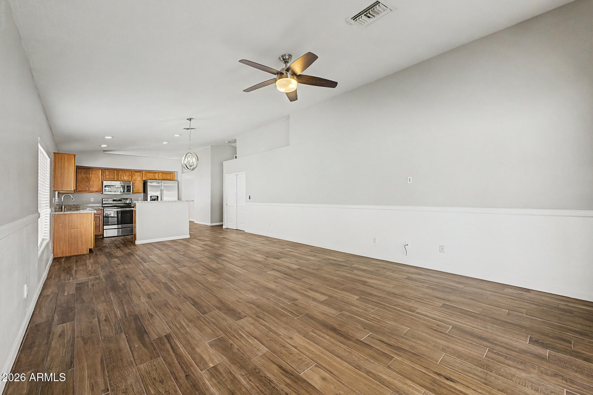 1321 North Malibu Lane Gilbert, AZ 85234 - Photo 5 of 27 09 Malibu