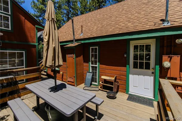 $1,800 | 1100 West Sherwood Boulevard, Big Bear City, CA 92314