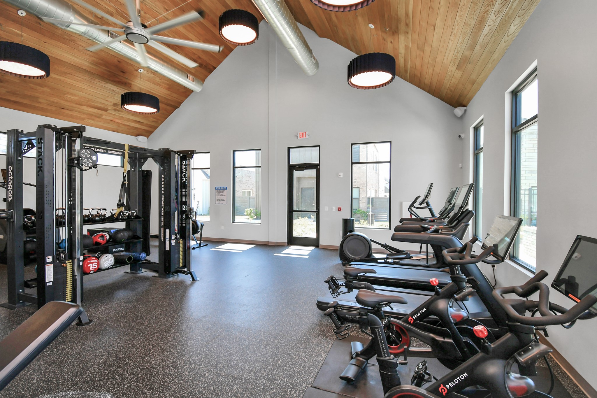 23823 Cumberland Ridge Drive, Unit 621 Hockley, TX 77447 - Photo 6 of 29 a view of a room with gym equipment