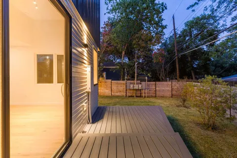 $599,000 | 2903 Breeze Terrace, Unit 2, Austin, TX 78722