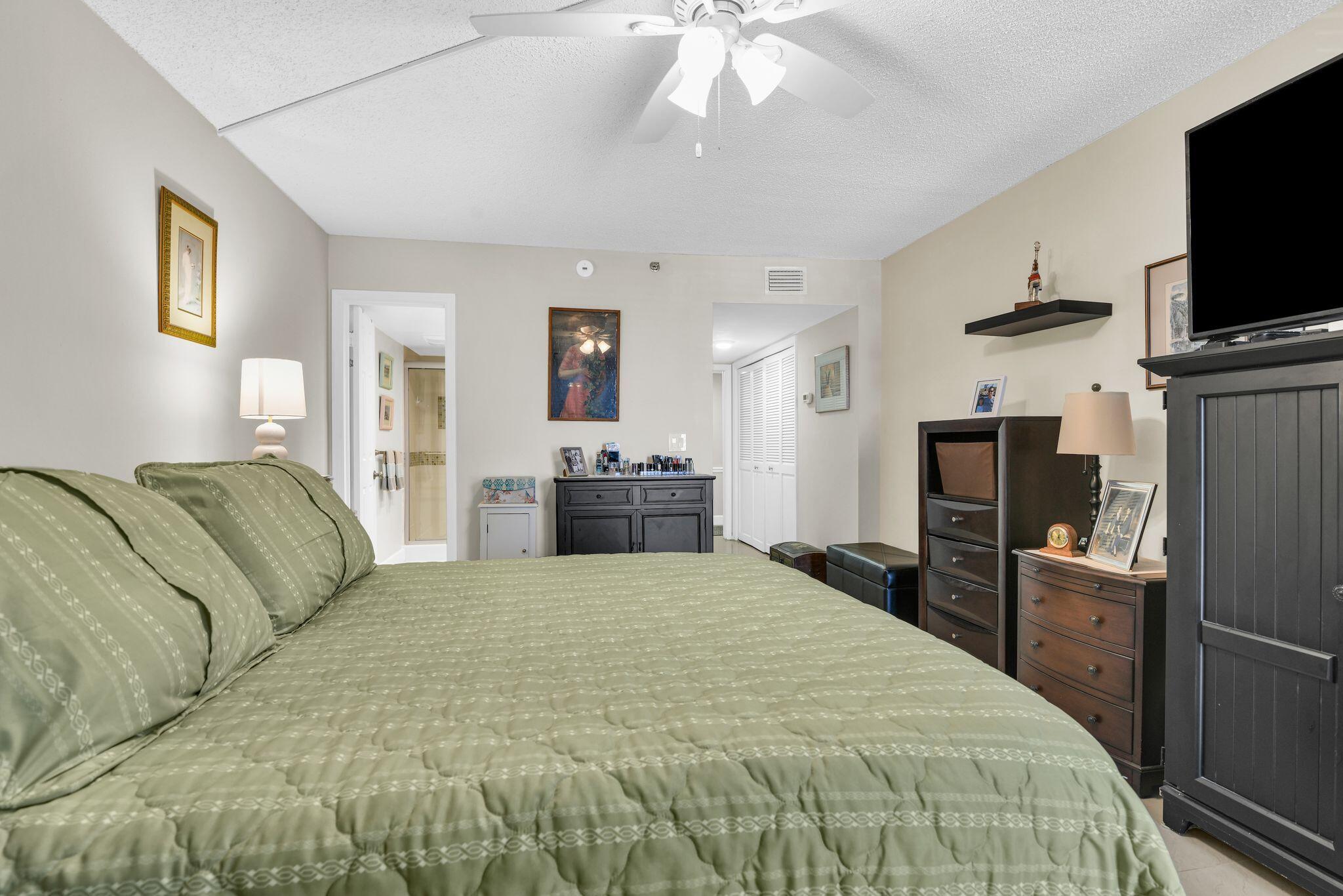 899 Jeffery Street, Unit 3010 Boca Raton, FL 33487 - Photo 24 of 99 899 Jeffery St 301 primary BR 5