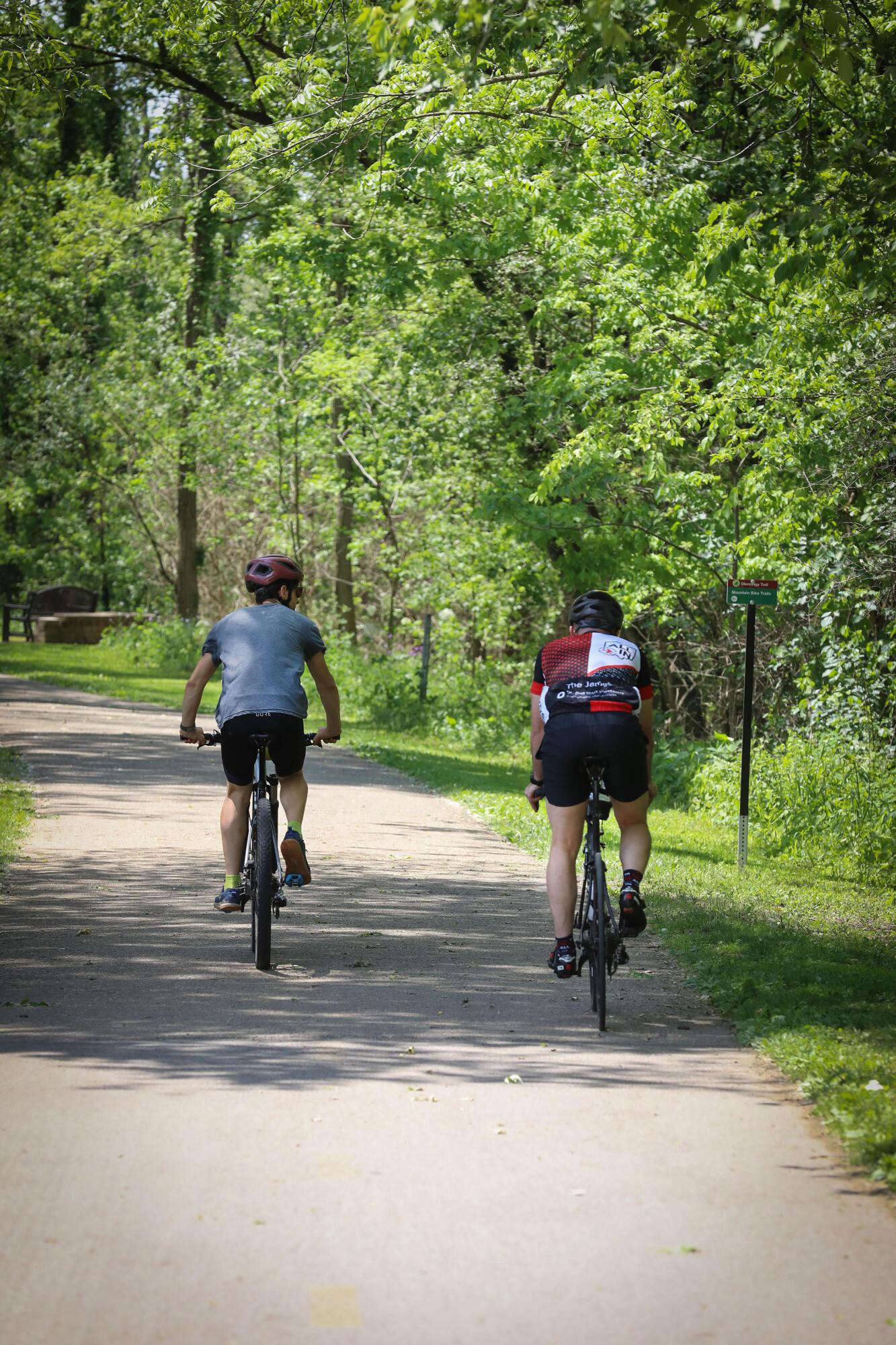 3356 Riverside Drive Columbus, OH 43202 - Photo 51 of 60 Clintonville-OlentangyBikeTrail-01
