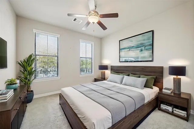 $3,100 | 5749 Larkin Street, Houston, TX 77007