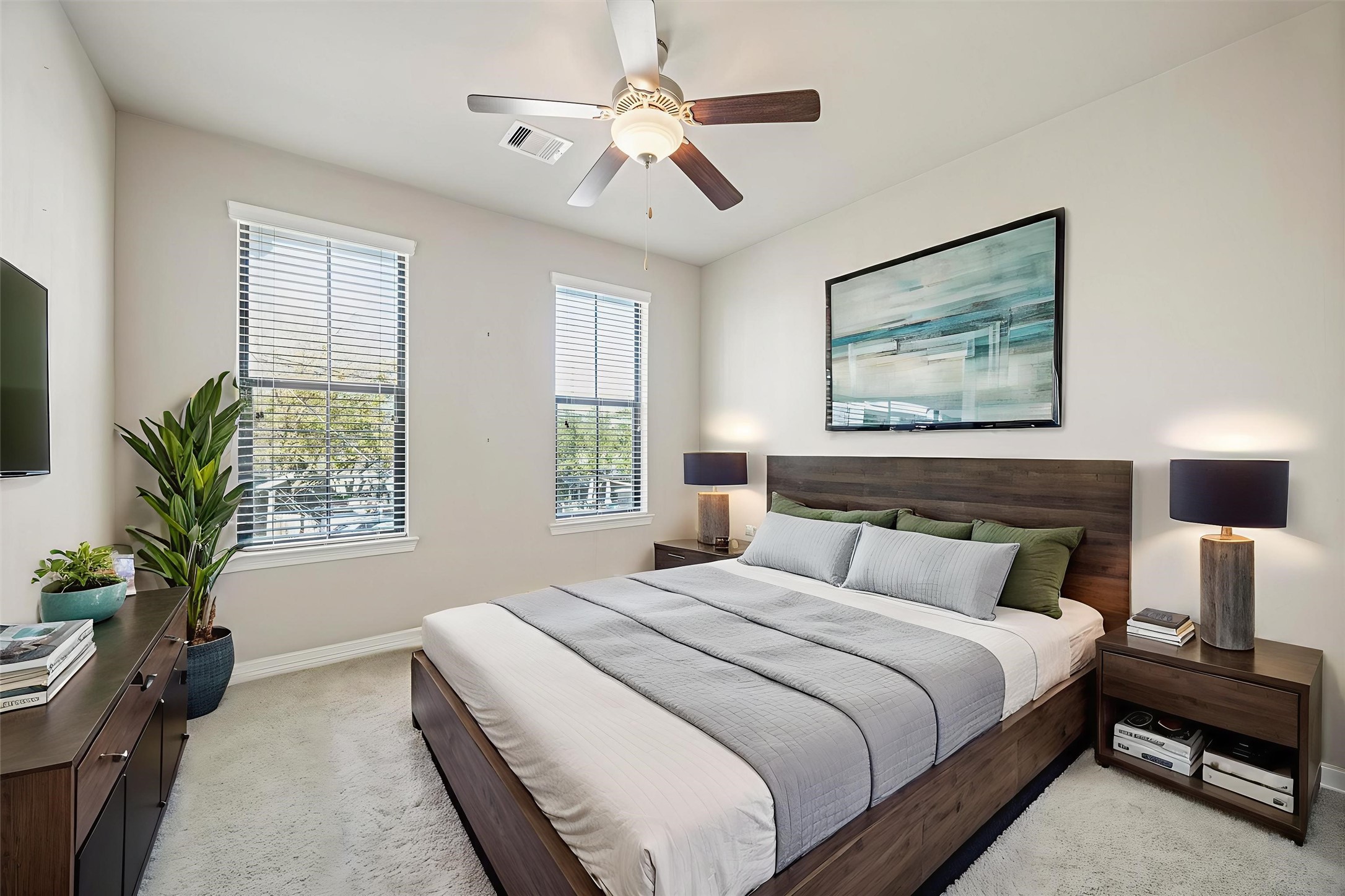 5749 Larkin Street Houston, TX 77007 - Photo 14 of 35 The secondary bedrooms are sizeable, have ample natural light, and lighted fans.