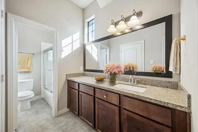 $3,100 | 5749 Larkin Street, Houston, TX 77007