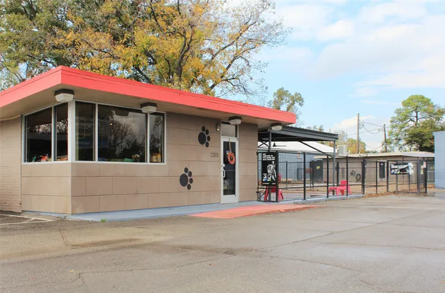 $3,100 | 5749 Larkin Street, Houston, TX 77007