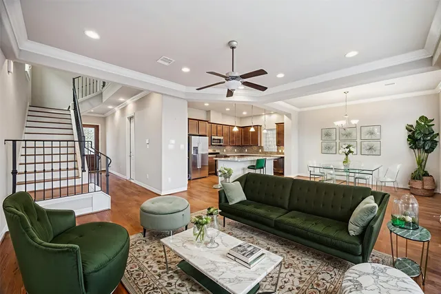 $3,100 | 5749 Larkin Street, Houston, TX 77007