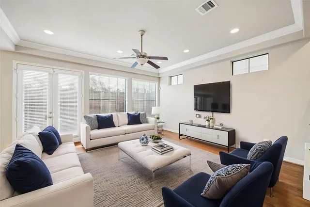 $3,100 | 5749 Larkin Street, Houston, TX 77007