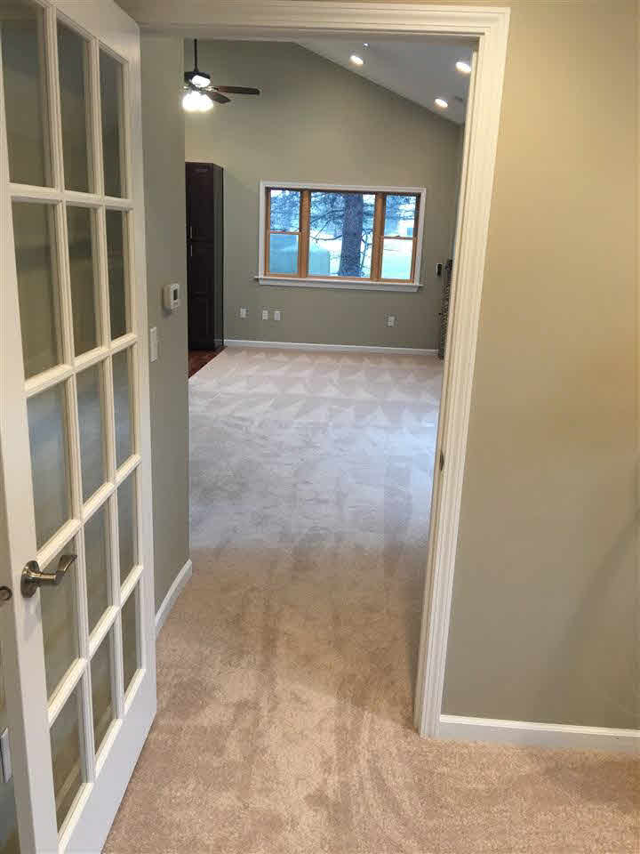 8077 North McKinley Road Flushing, MI 48433 - Photo 19 of 58 Suite Office Area