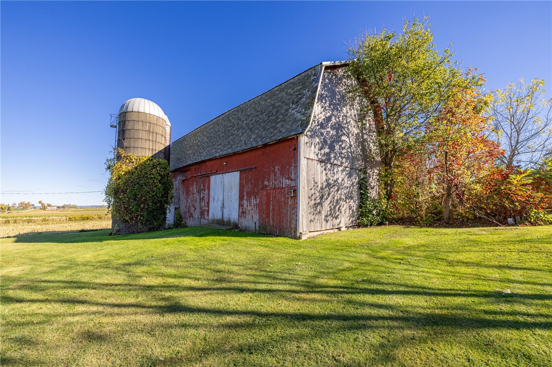 1950 Dow Road Piffard, NY 14533 - Photo 7 of 40