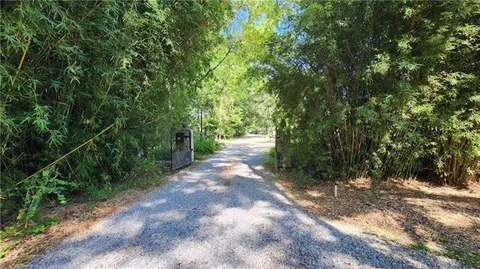 $849,000 | A Deloaks Road, Madisonville, LA 70447