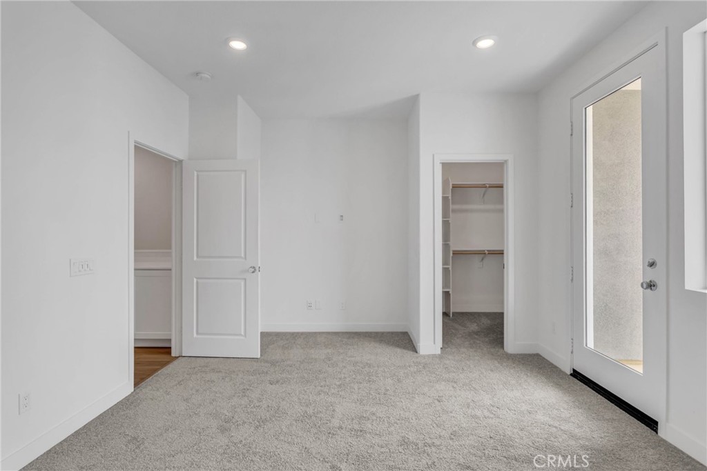 260 Sash Irvine, CA 92618 - Photo 10 of 14