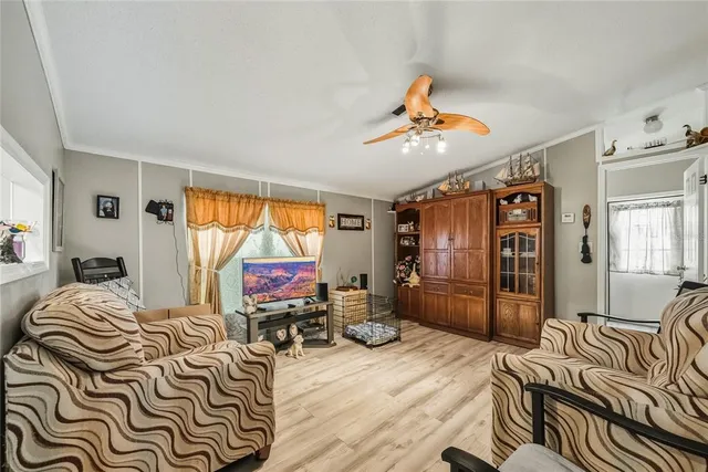 $274,990 | 306 Evandee Court, Kissimmee, FL 34758