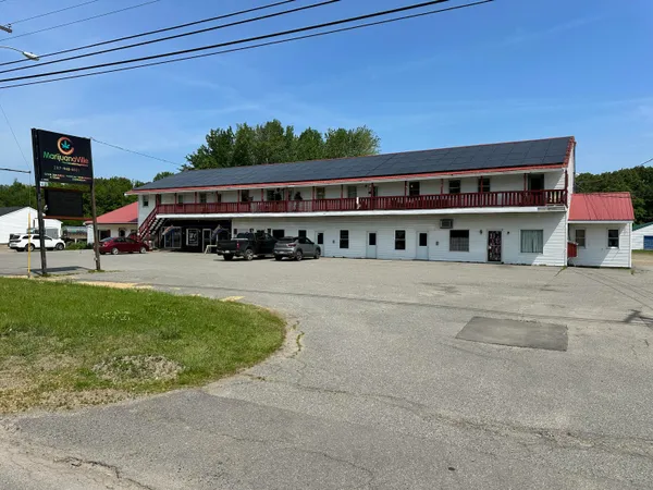 $1,650,000 | 369 School Street, Unity, ME 04988