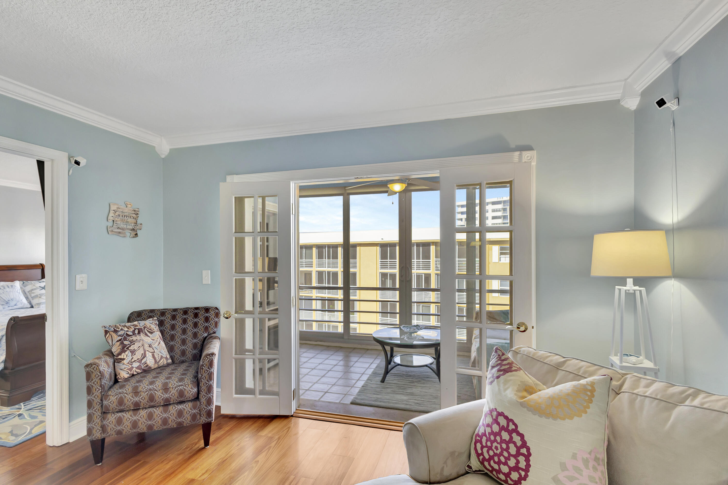 304 Golfview Road, Unit PH7 North Palm Beach, FL 33408 - Photo 13 of 48 Living Space