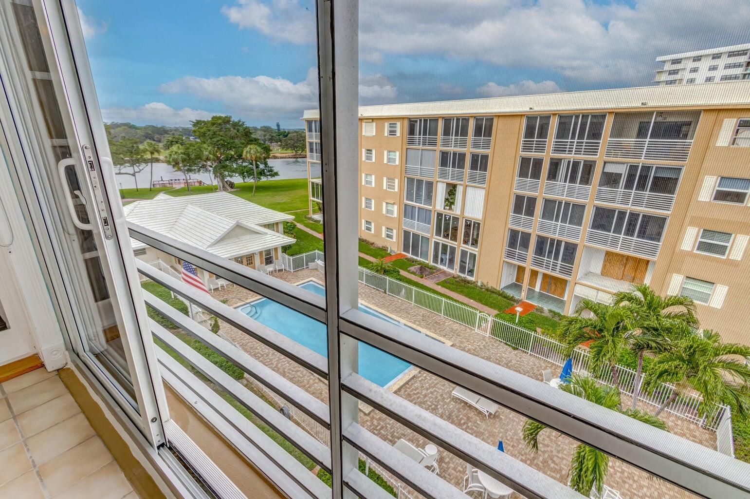 304 Golfview Road, Unit PH7 North Palm Beach, FL 33408 - Photo 18 of 48 Balcony View