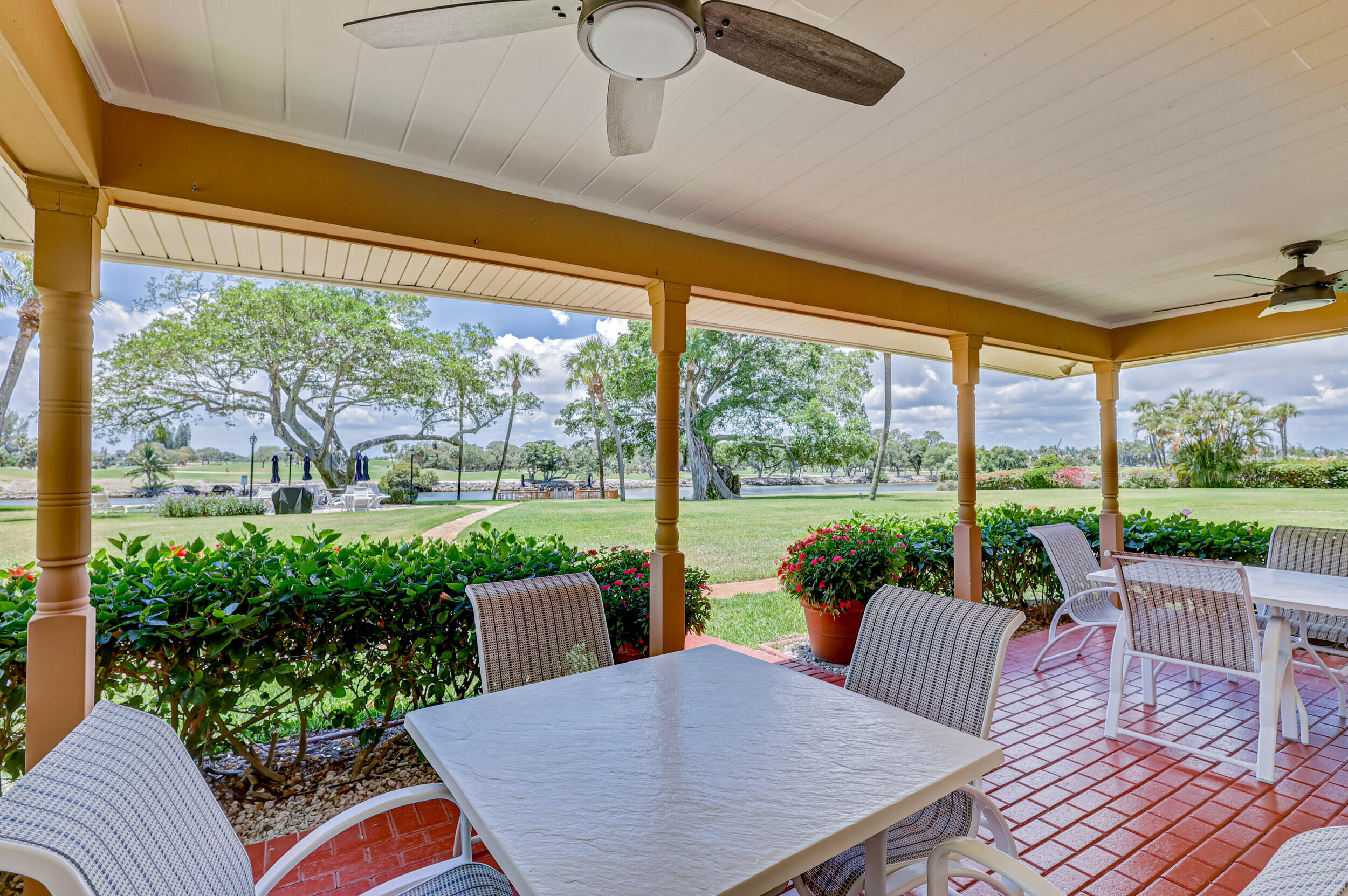 304 Golfview Road, Unit PH7 North Palm Beach, FL 33408 - Photo 32 of 48 41_51_5d1a6047