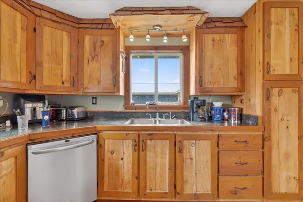 $575,000 | 6130 Arbogast Road, Howard City, MI 49329