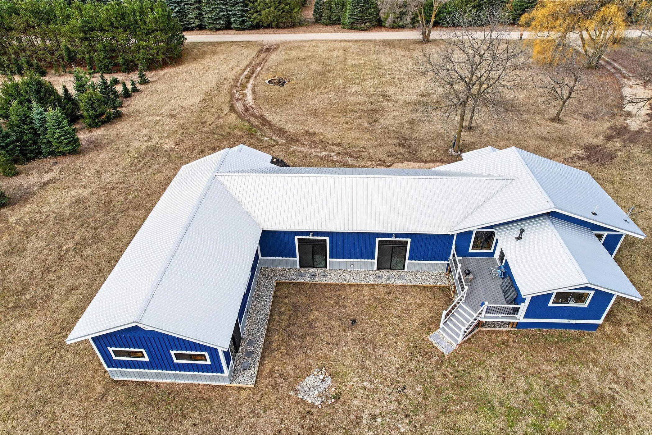 6130 Arbogast Road Howard City, MI 49329 - Photo 49 of 60 50-6130-Arbogast-Rd-WindowStill