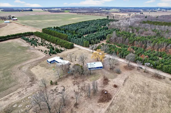 $575,000 | 6130 Arbogast Road, Howard City, MI 49329